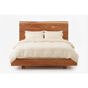 FORTITUDE QUEEN BED