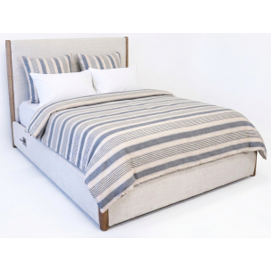 ROBINA UPHOLSTERED QUEEN LIFT BED