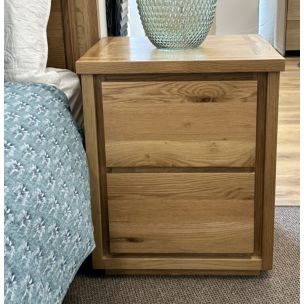 SOUTH HAMPTON BEDSIDE